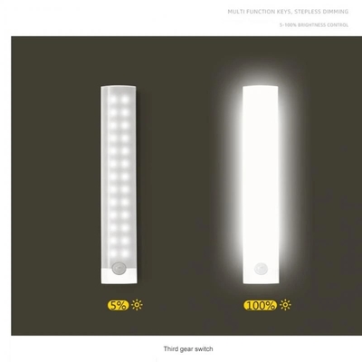 Đèn LED ngoài trời năng lượng mặt trời nhỏ màu trắng ấm cho cảnh quan sân vườn